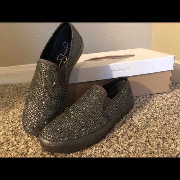 Jessica Simpson Shoes - 7.5 Jessica Simpson Rhinestone Shoes